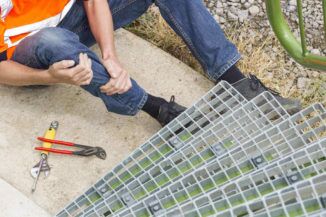 construction site worker injured due to falling objects